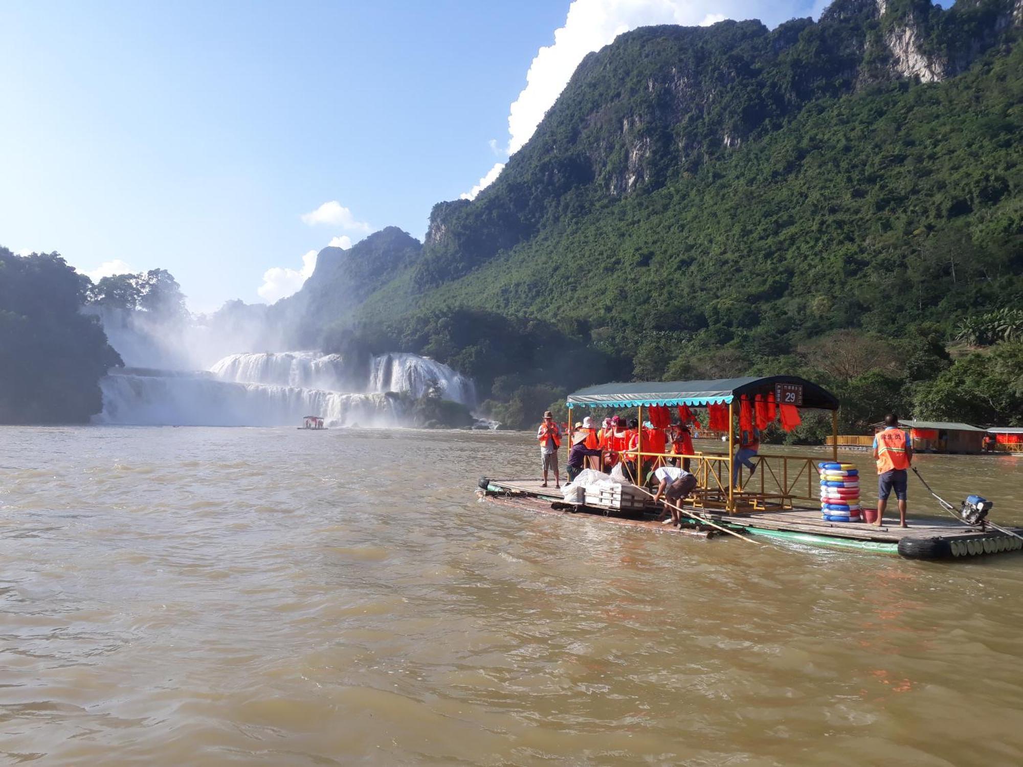 A Sy Ban Gioc Homestay - Lang Da Khuoi Ky Cao Bang Exteriér fotografie
